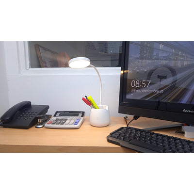 Lámpara LED Recargable USB con Portalápices para Escritorio Modelo 826