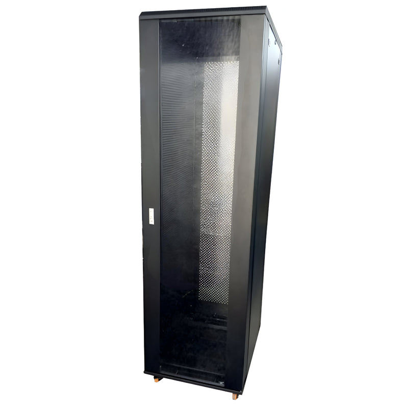 Rack Gabinete Cerrado Metalnet 42U De Puerta de Vidrio