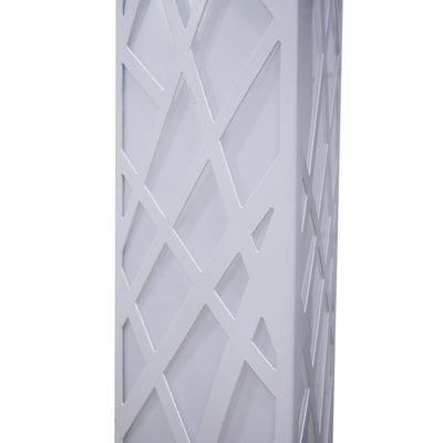 Lampara Decorativa Triangular Metalnet Blanca 1M